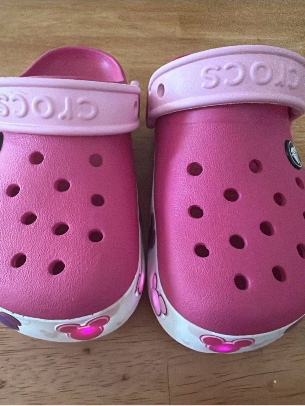CROCS up sale